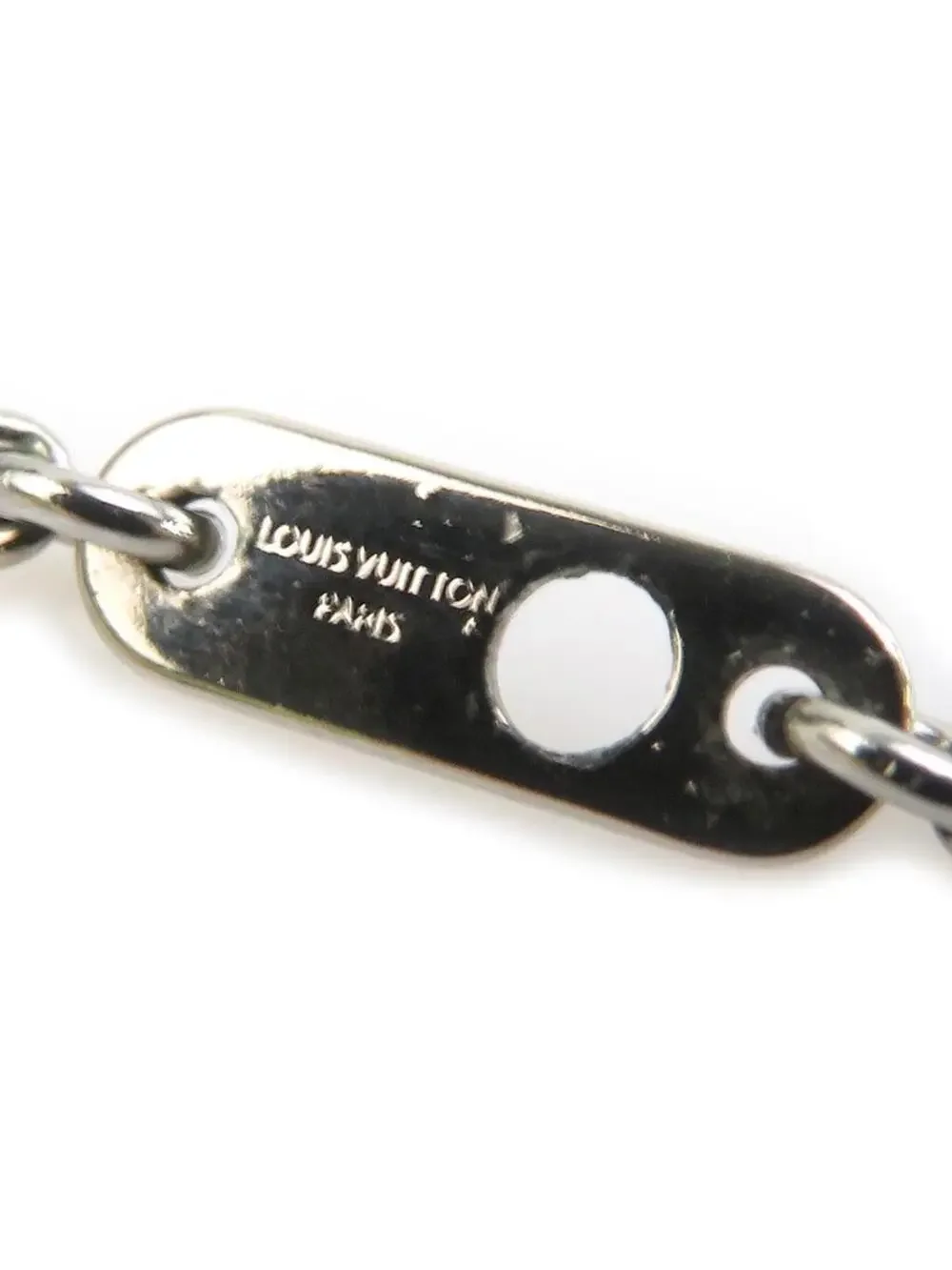 Auth Louis Vuitton Pendentif Lv Trainer #302675L49B